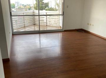 Departamento de 3 ambientes, La Plata · Departamento en Alquiler C/ Cochera en La Plata
