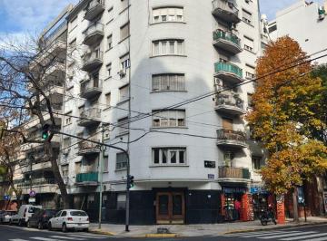 Departamento de 3 ambientes, Flores · Excepcional 3 Amb en Impecable Estado