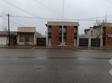 PH · 70m² · 3 Ambientes · 1 Cochera · PH en Cipolletti