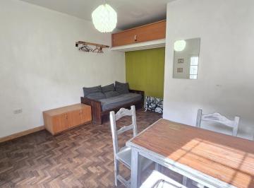 Departamento · 20m² · 2 Ambientes · Departamento Monoambiente con Patio + Terraza en Venta
