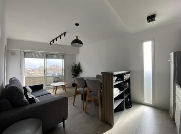Departamento · 32m² · 2 Ambientes · Bv Avellaneda Al 800 Venta Departamento 1 Dormitorio en Echesortu Rosario