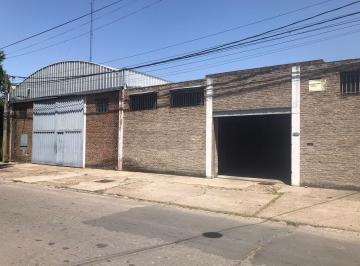 Bodega-Galpón · 662m² · Carriego Al 500 Alquiler Galpon Deposito Comercial en Rosario Barrio Ludueña
