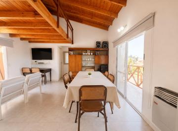 PH · 49m² · 2 Ambientes · 1 Cochera · Venta PH 2 Amb. con Balcon Cerca Hospital Austral