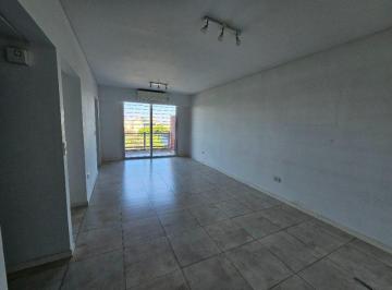 Departamento de 3 ambientes, Quilmes · Departamento 3 Ambientes C/cochera - Bernal Centro, Av San Martín Al 200