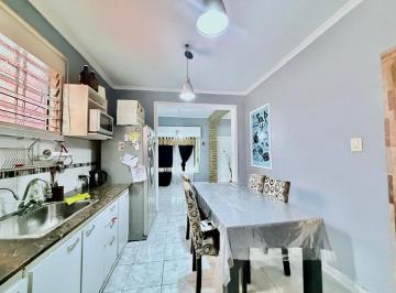 Casa · 190m² · 5 Ambientes · 1 Cochera · Venta Casa 3 Ambientes con PH de 3 Amb El Palomar