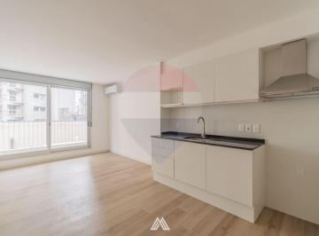 Departamento · 39m² · 2 Ambientes · Alquiler Apartamento Cordon S. C/balcon a Estrenar