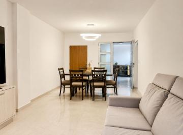 Departamento · 110m² · 4 Ambientes · Vta 4 Amb Patio Parrilla Dep Serv Balcón en Flores