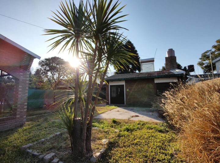Casa · 320m² · 4 Ambientes · 1 Cochera