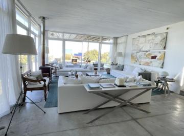 Casa · 461m² · 6 Ambientes · 2 Cocheras · Casa - La Barra