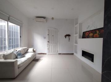 Casa de 4 ambientes, Morón · Alquiler Casa 4 Ambientes Pileta Quincho Castelar Norte