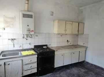 Casa · 60m² · 3 Ambientes · Casa Interna de un Dormitorio en Barrio Tiro Suizo