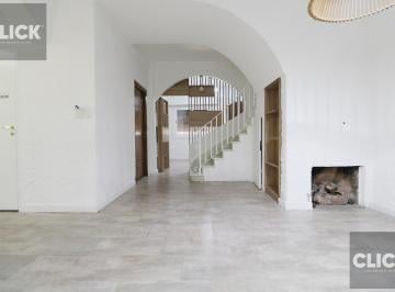 PH · 185m² · 6 Ambientes · 1 Cochera · Venta - PH 6 Ambientes - Refaccionado - Patio - Terraza - Almagro