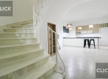 PH · 185m² · 6 Ambientes · 1 Cochera · Venta - PH 6 Ambientes - Refaccionado - Patio - Terraza - Almagro