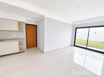 Departamento · 54m² · 3 Ambientes · Departamento 3 Ambientes con Jardin en Monte Castro