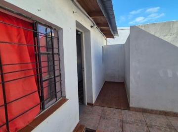 PH de 2 ambientes, Lomas de Zamora · Alquiler PH Interno