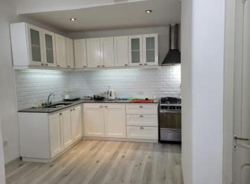 Departamento · 90m² · 4 Ambientes · Departamento en La Plata