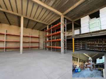 Local comercial · 85m² · 3 Ambientes · Depósito con Local Comercial, Oficinas y Acceso Para Camiones en Haedo - Zona Industrial