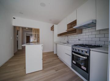 Casa · 170m² · 4 Ambientes · Casa, Villa Adelina, Vicente Lopez, Buenos Aires.