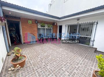 Casa · 105m² · 4 Ambientes · 1 Cochera · Venta Casa Sobre Lote de 8,66 X 17 - Villa Devoto