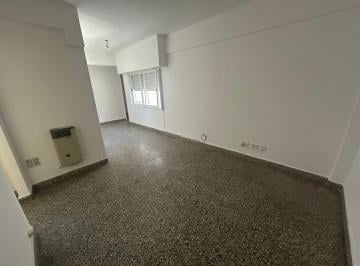 Departamento · 42m² · 3 Ambientes · Venta Departamento 3 Ambientes Ramos Mejía Centro