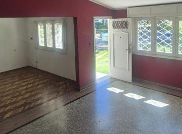 Casa · 253m² · 5 Ambientes · 2 Cocheras · Se Vende Casa 3 Dorm.con Patio en Malvín