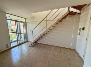 Departamento · 46m² · 3 Ambientes · 1 Cochera · Alquiler Dúplex Necochea 1600 con Cochera Dos Dorm. Mas Comodin Rosario