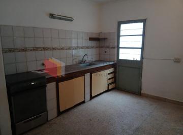 Casa · 100m² · 3 Ambientes · Casa Calle 426 E/ Camino Centenario y 5