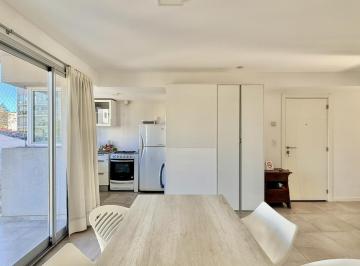 Departamento · 50m² · 3 Ambientes · 1 Cochera · Impecable Departamento en Zona Güemes