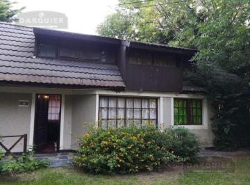 Casa · 2437m² · Casa - Parque Las Naciones