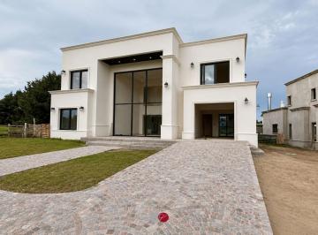 Casa · 342m² · 5 Ambientes · 2 Cocheras · Casa | 5 Amb | Rumenco Joven