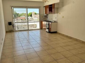Departamento · 50ha · 2 Ambientes · Duplex 1 Dormitorio Terraza Necochea /cochabamba en Venta