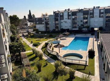 Departamento de 3 ambientes, Lomas de Zamora · Depto. 3 Amb en Complejo con Cochera T4 3h