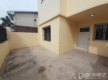 PH · 76m² · 4 Ambientes · PH 4 Amb Al Frente con Posibilidad de Cochera