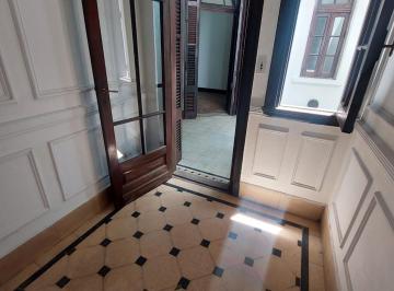 PH · 52m² · 3 Ambientes · Oportunidad: PH 2 Ambientes y Medio en Venta con Patio