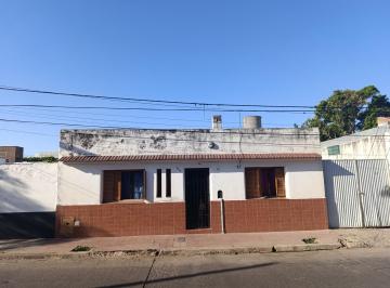Casa · 80m² · 4 Ambientes · Venta de Casa en San Vicente