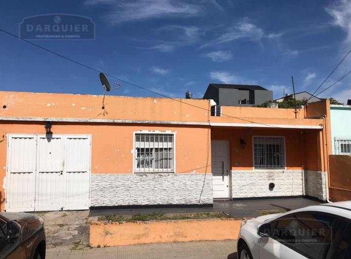Casa · 80m² · 3 Dormitorios · 2 Cocheras