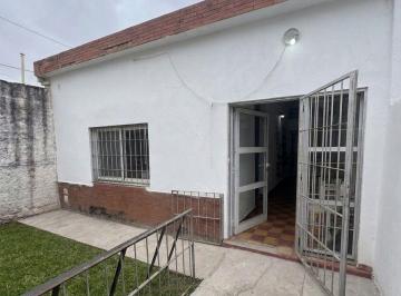 Foto · Alquiler Casa General Bustos2 Dorm. Cocherapatio
