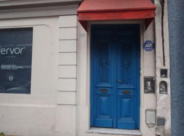 Local comercial , Villa Crespo · Excepcional Casa Lote Propio