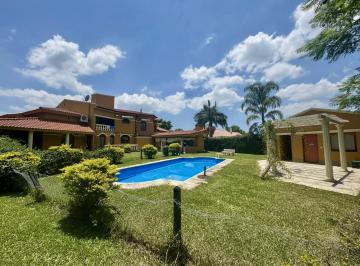 Casa · 400m² · 10 Ambientes · 1 Cochera · Casa en Venta, Country Marcos Paz, Terreno 1.800 m²