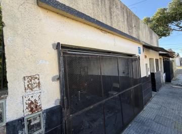 Depósito · 194m² · 1 Ambiente · 2 Cocheras · Depósito en Remedios de Escalada