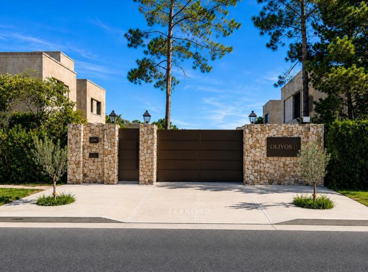 Desarrollo horizontal , San Miguel · Barrio Cerrado Los Olivos II