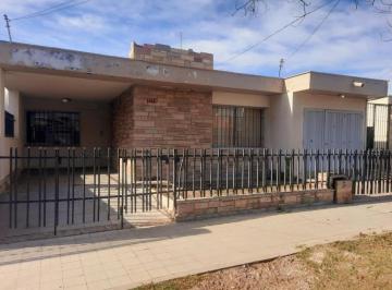 Casa · 133m² · 3 Dormitorios · 1 Cochera · Greenwood Inmobiliaria Vende Casa en Venta B° 1° de Mayo: