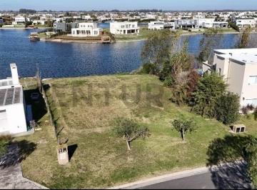 Terreno · 1m² · Exclusivo Lote a La Laguna Barrio Cerrado San Sebastián