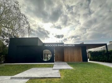 Casa · 162m² · 4 Ambientes · 2 Cocheras · Casa Alquiler Anual 3 Dorm. Barrio Mapuche Cc Lote de 650 m² Pilar, Zona Norte