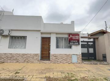 PH · 54m² · 3 Ambientes · PH Al Frente con Terraza Propia en Venta Morón