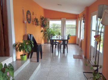 Casa de 4 ambientes, La Granja · Excelente. Casa 3 Dorm.. Zona Residencial