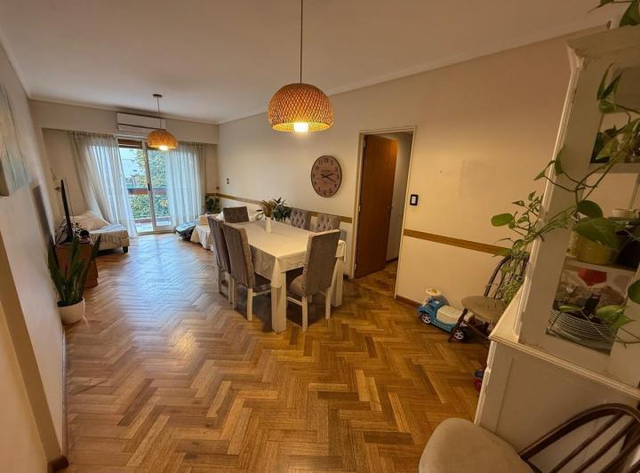 Departamento 4 Ambientes. | Calvo, Carlos 4200