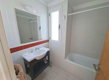 Departamento · 54m² · 3 Ambientes · Departamento en Alquiler 1 Dorm con Balcón Al Frente