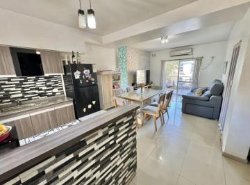 Departamento · 70m² · 3 Ambientes · Departamento de Tres Ambientes con Cochera y Amenities en Venta en Avellaneda