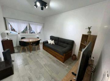 Departamento · 39m² · 2 Ambientes · Departamento 2 Ambientes con Patio, Planta Baja a La Calle!zona Aldrey